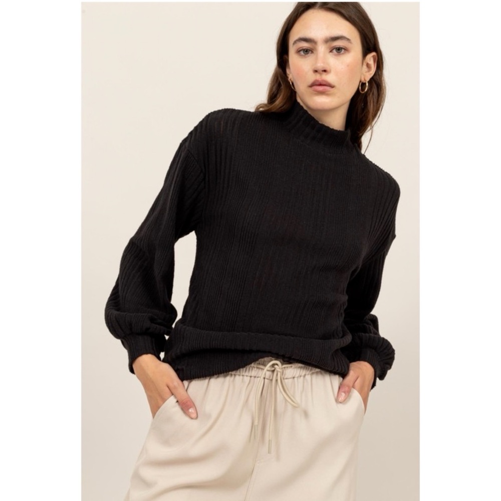 510 • Black Cozy Mock Neck Balloon Sleeve Top